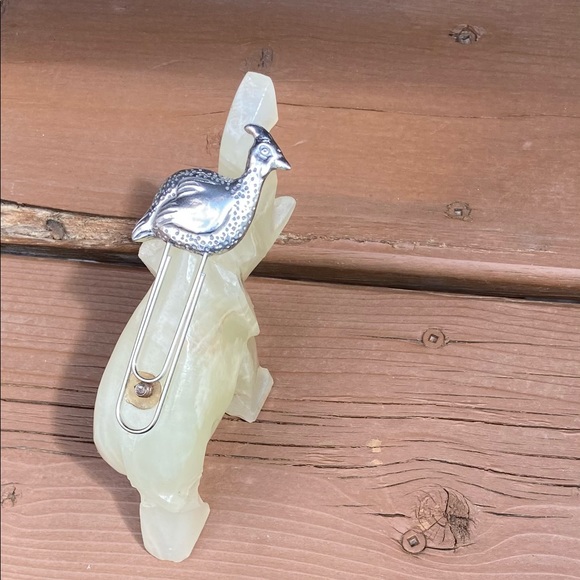 Vintage unsigned silver tone duck metal book mark, paper accessory. Used. - Picture 5 of 5